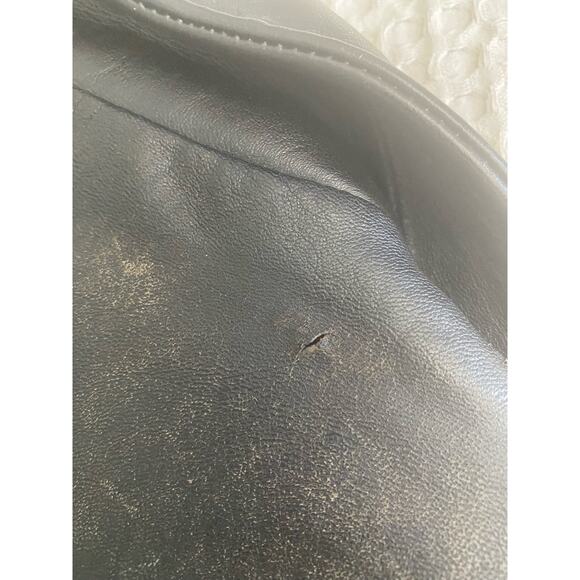 Vintage Lightly Distressed Black Leather Trench Coat Wooden Button Mens Med 38 - Picture 5 of 16